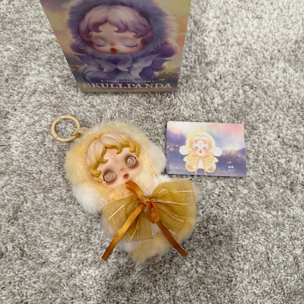 PRICE FIRM Pop Mart L’impressionnisne Yellow Dawn Skullpanda